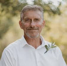 Stu Nixon Winnipeg MB Death : Stu Nixon Obituary : Stu Nixon Passed Away – High School Football League Coach Stu Nixon Dies